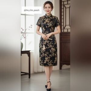 Chic Black & Gold Floral Mini Dress – Petite Large (NWT) 🖤